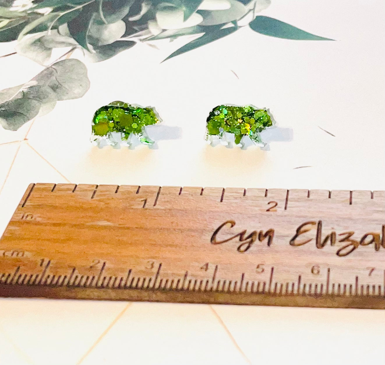 Green Bear Glitter Stud Earrings
