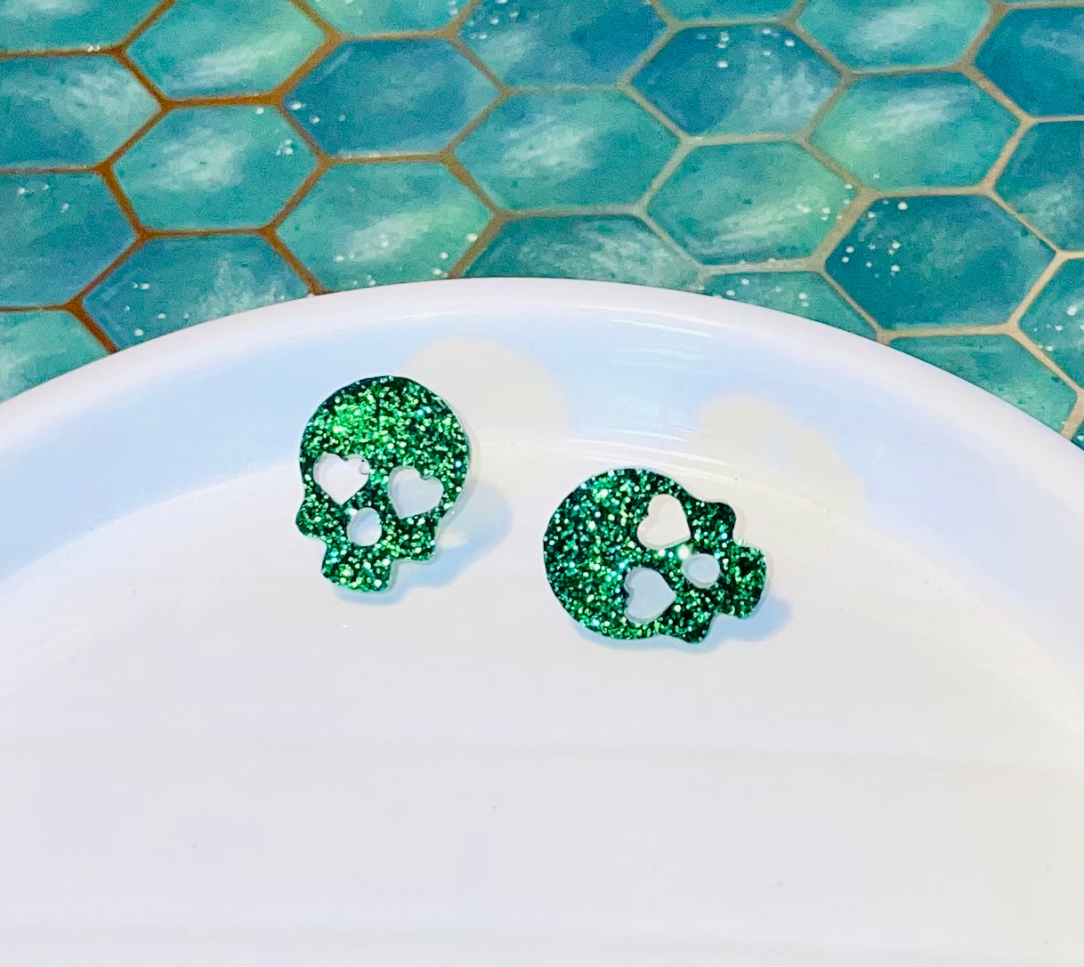 Green Skull Glitter Stud Earrings