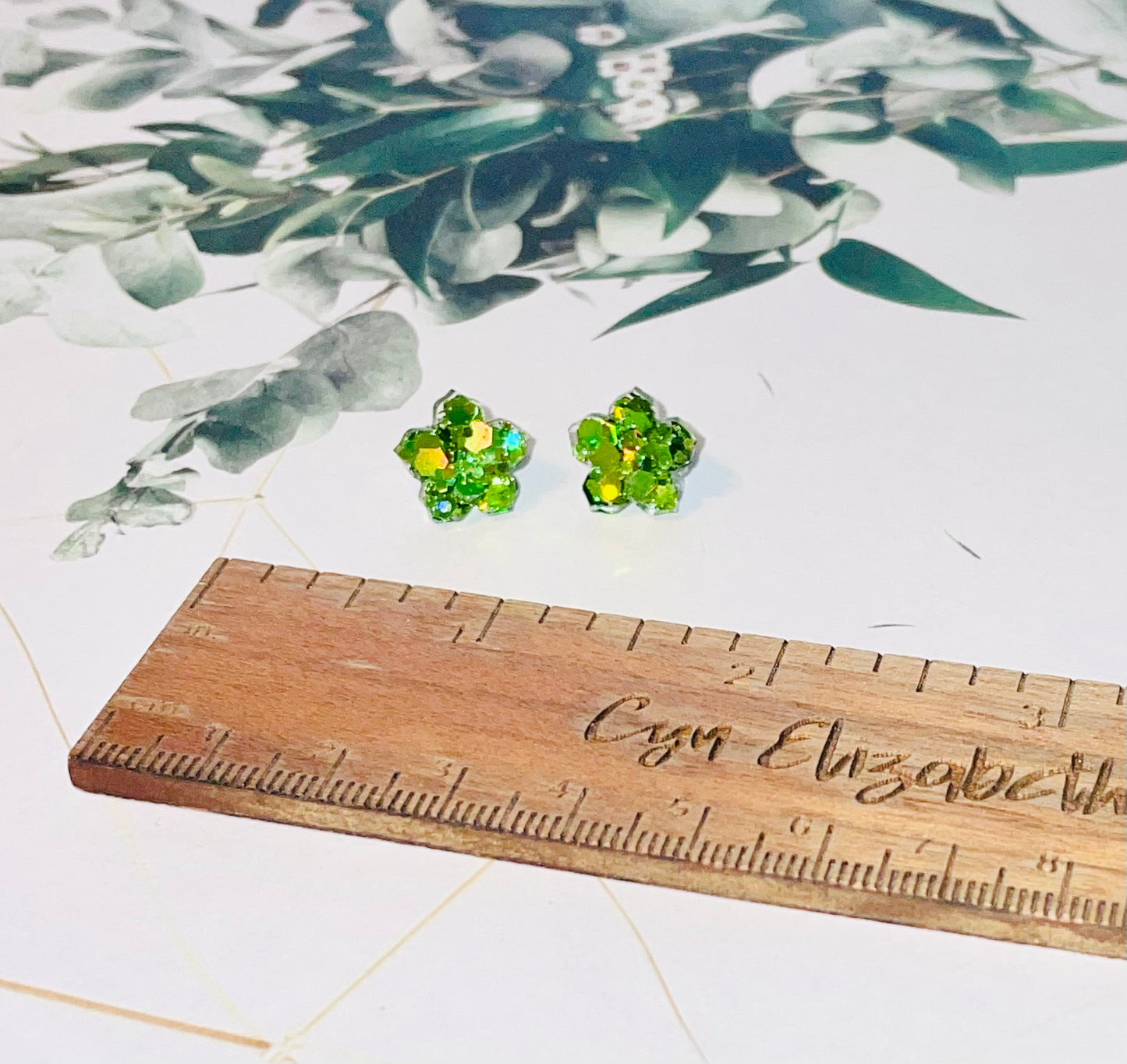 Green Flower Glitter Stud Earrings