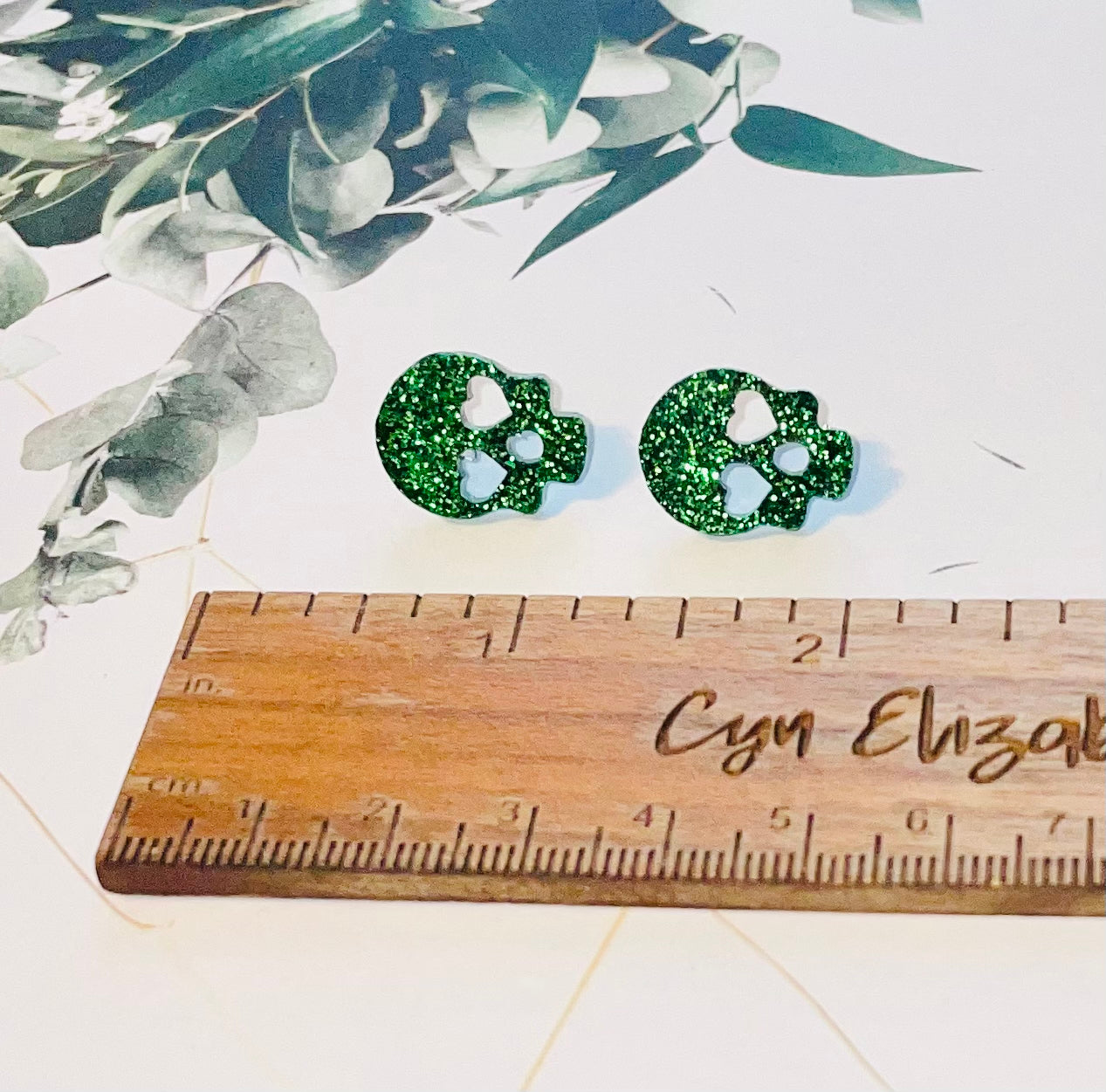 Green Skull Glitter Stud Earrings