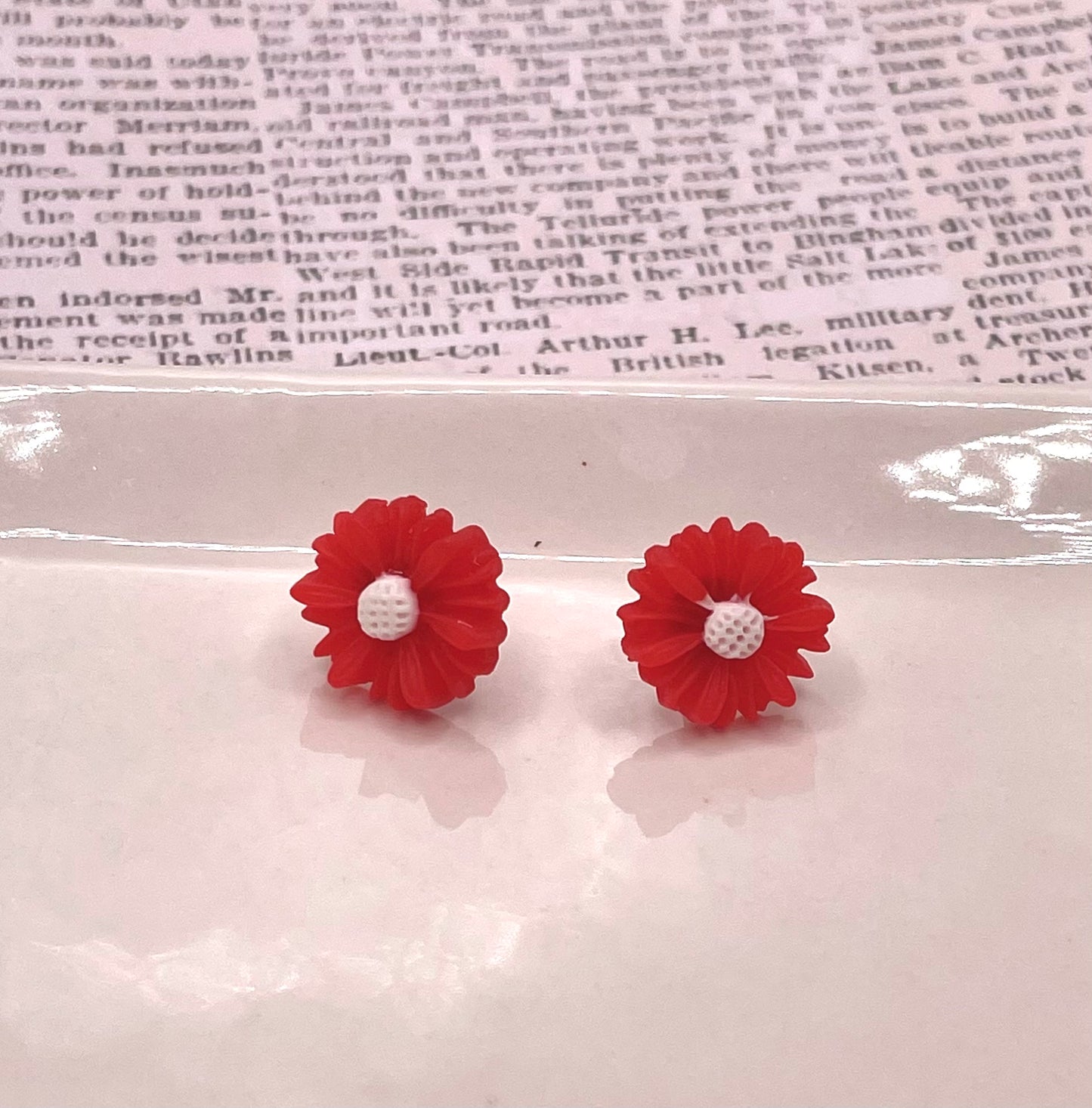 Little Red Daisy Stud Earrings