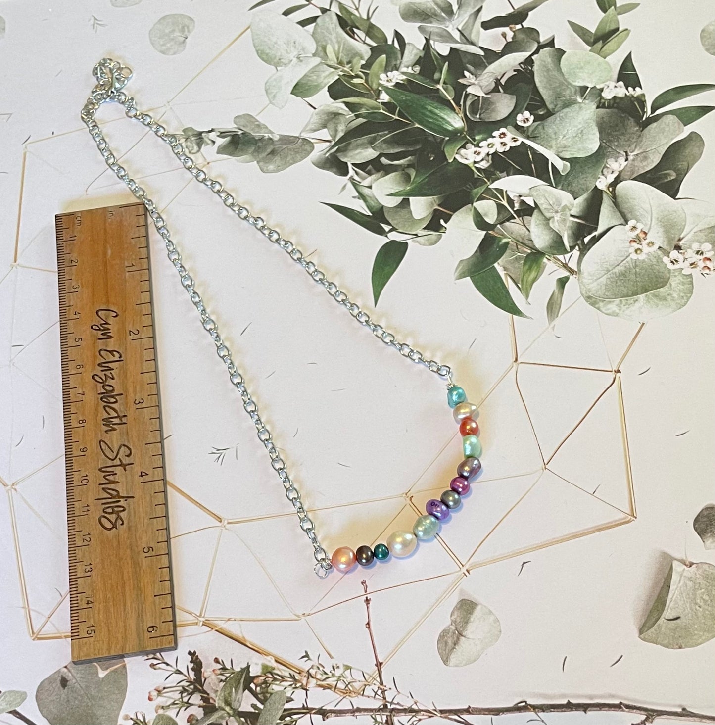 Multicolor Pearl Bar Necklace